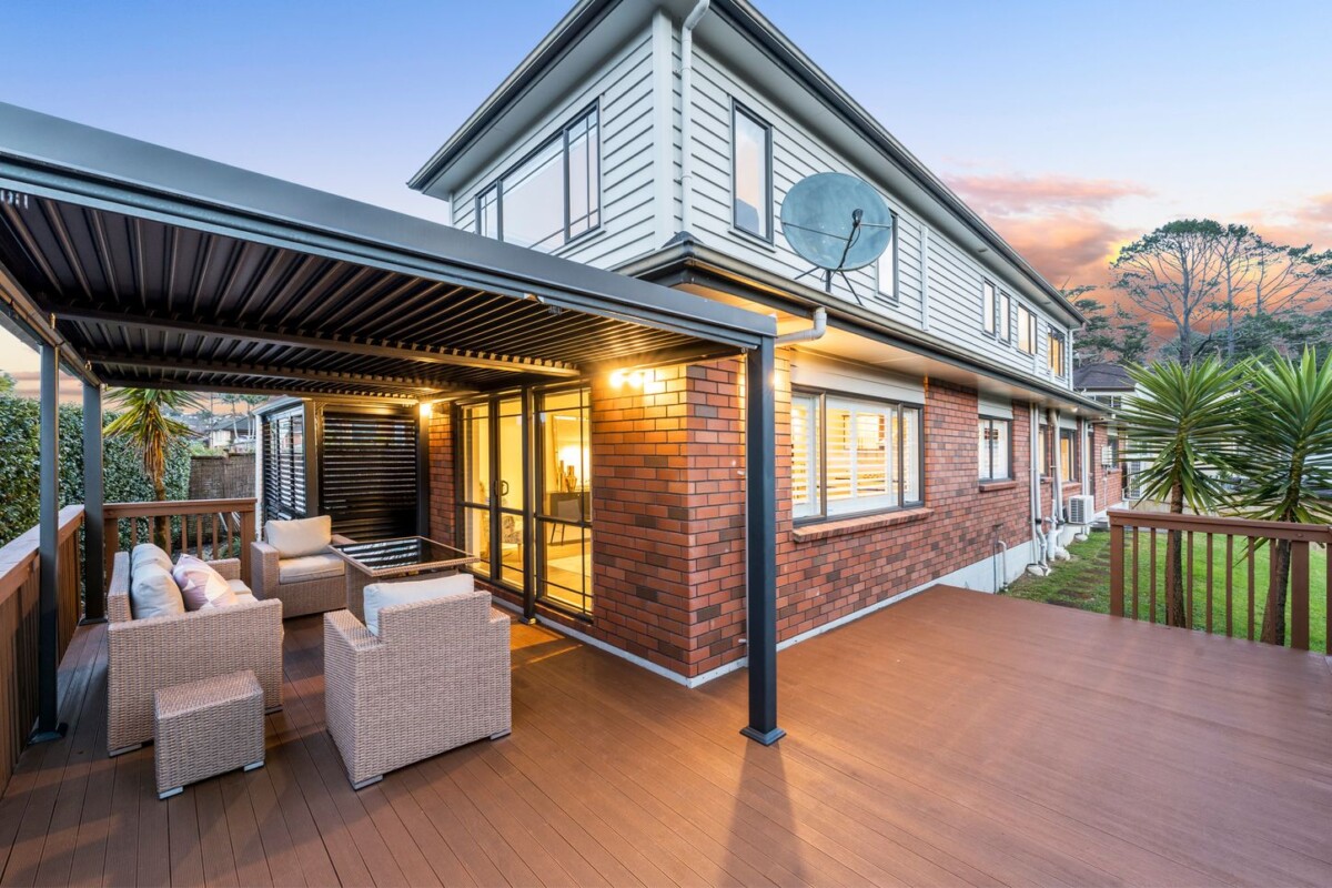 54 Sapperton Drive, Henderson, Auckland