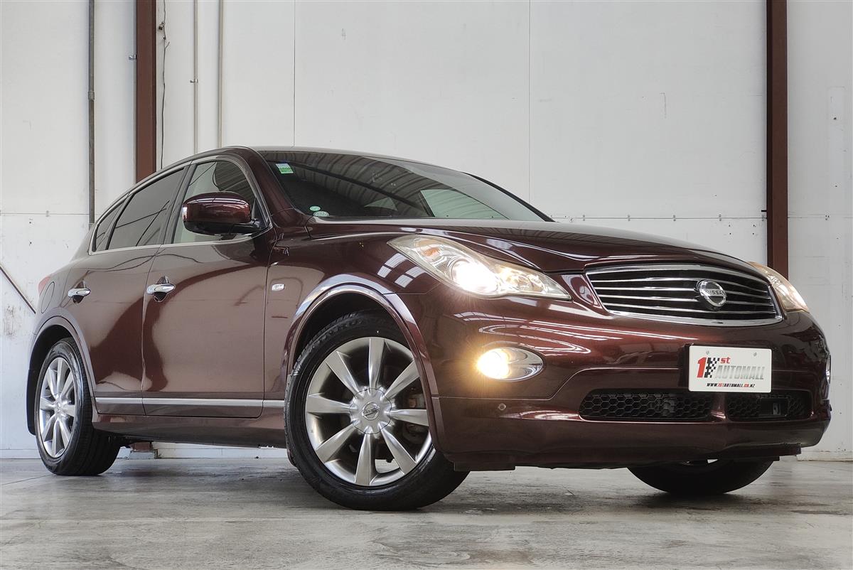 2013 Nissan Skyline 370GT CROSSOVER/FULL LEATHER/ Hatchback Automatic, 5 seats, Petrol, 3,700 cc, 111,206 km