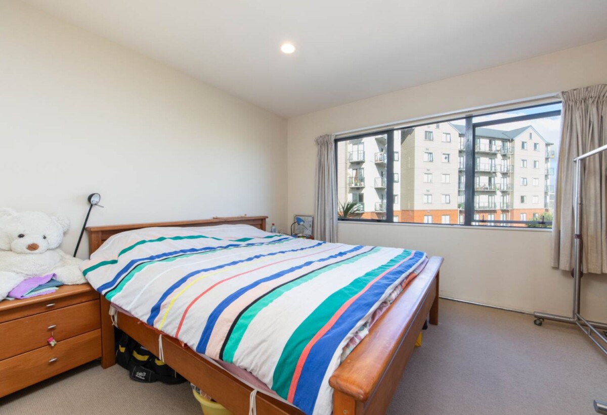 Building to be recladded, cash buyer only, Incredible Value, 1/12 Crown Lynn Place, New Lynn, Auckland