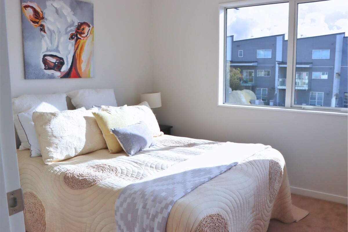 Walk to Ormiston Schools & Town Centre, 233 Murphys Road, Flat Bush, Auckland