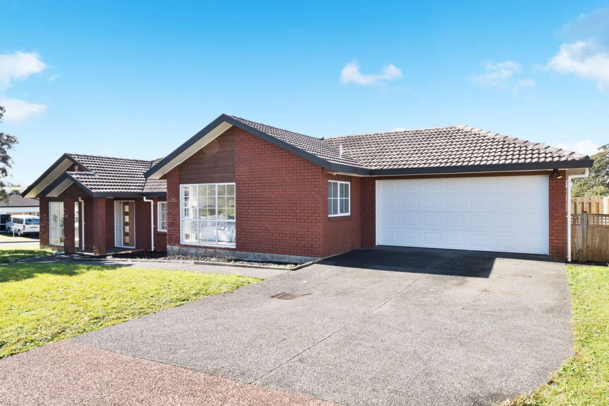 2 Diana Place, Ranui, Auckland