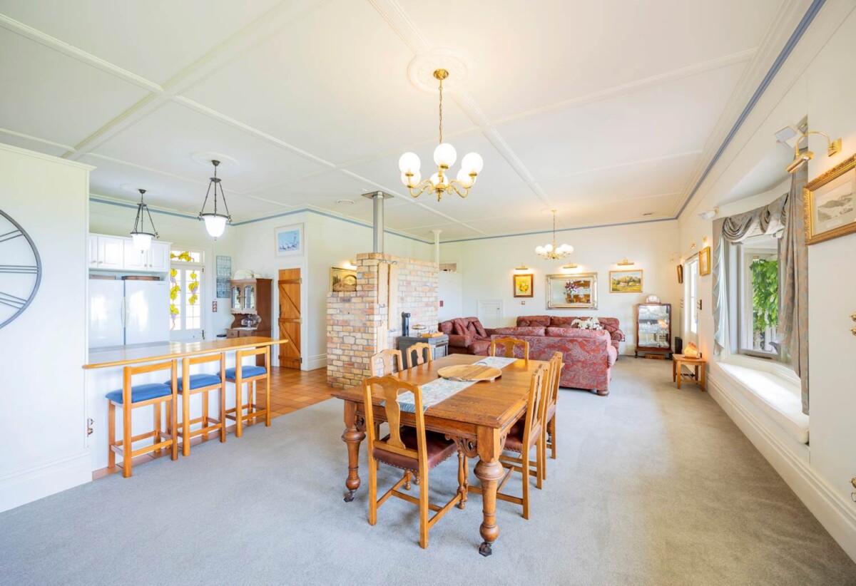 8003m² Coastal Estate, 37 Scott Road, Stanmore Bay, Auckland