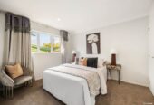 Dual Entrances, 6 (3+3) Beds house on 612m2 section, Newly Renovated Front Wing, 6 Brabham Place, Avondale, Auckland