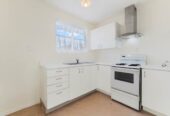 Must sell, 2/14 Silver Creek Road, Weymouth, Auckland