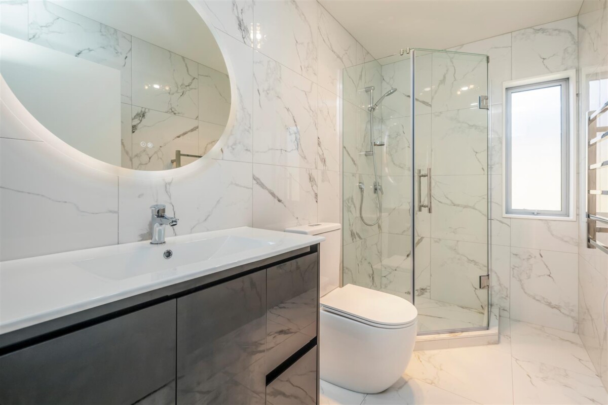 10 Year Master Build Guarantee, brandnew 3 beds 3 baths house with garage on 224m2 section, close to train station, shops, cafes, schools and Bruce Pulman Park, 25 Clayden Shuttleworth St, Takanini, Auckland