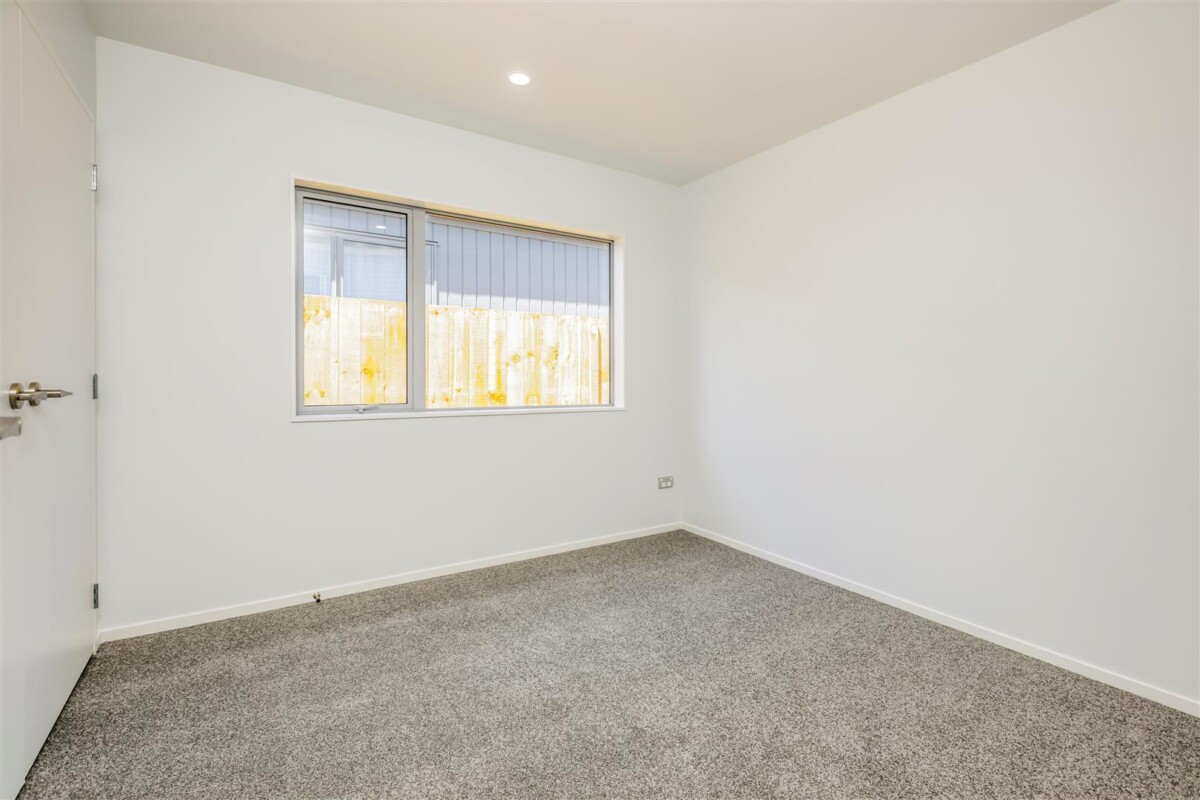 10 Year Master Build Guarantee, brandnew 3 beds 3 baths house with garage on 224m2 section, close to train station, shops, cafes, schools and Bruce Pulman Park, 25 Clayden Shuttleworth St, Takanini, Auckland