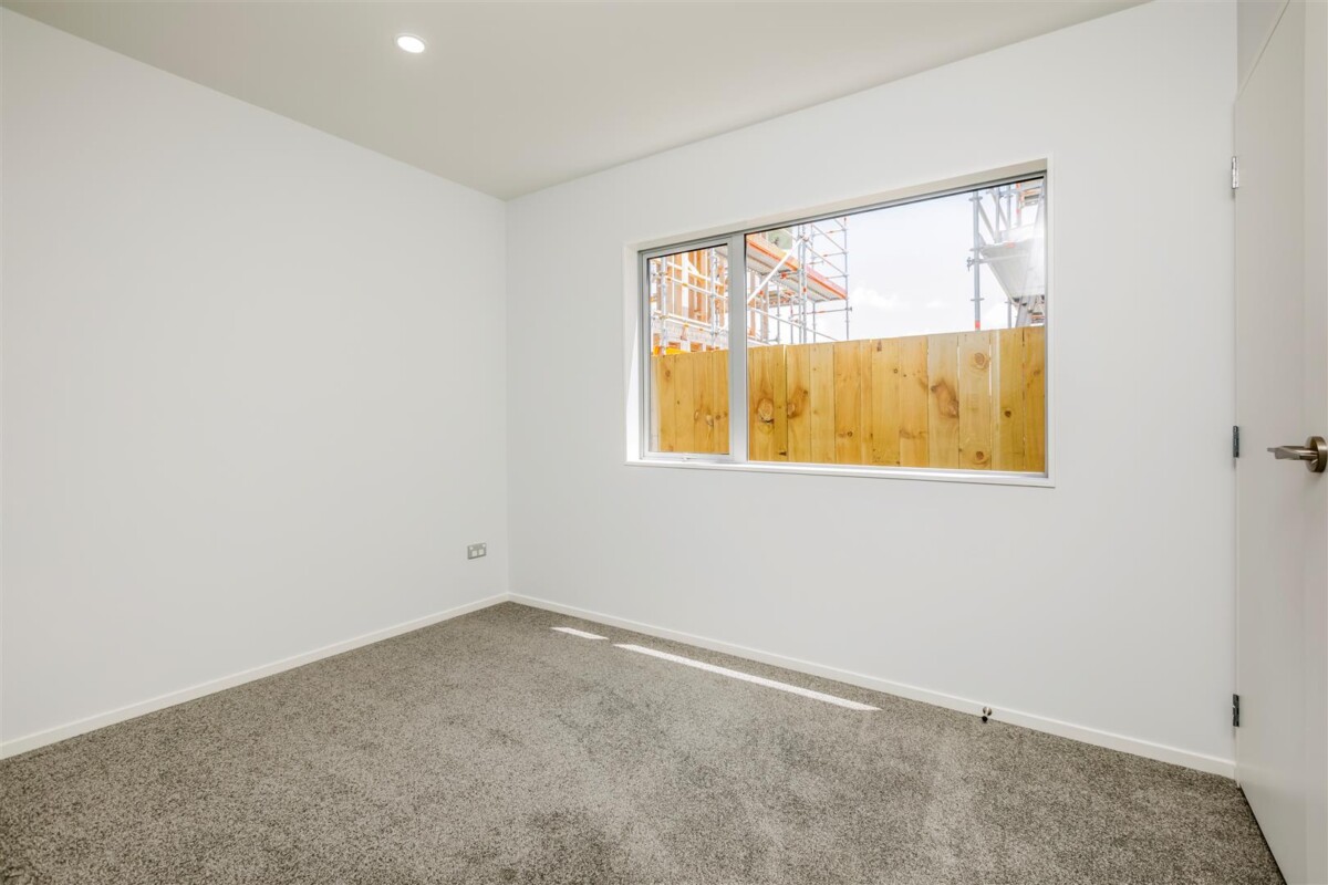 10 Year Master Build Guarantee, brandnew 3 beds 3 baths house with garage on 224m2 section, close to train station, shops, cafes, schools and Bruce Pulman Park, 25 Clayden Shuttleworth St, Takanini, Auckland