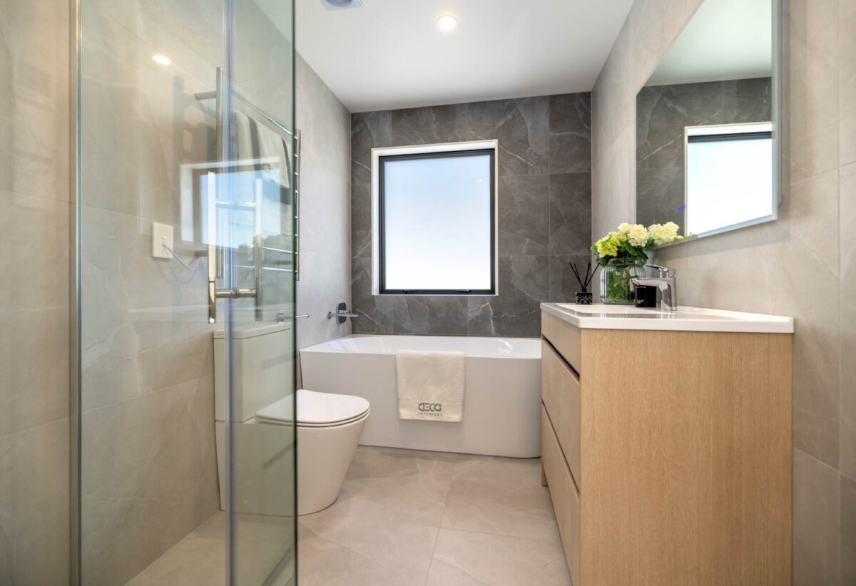 16B Silverton Avenue, Wai O Taiki Bay, Auckland