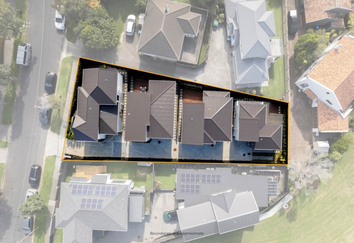 16B Silverton Avenue, Wai O Taiki Bay, Auckland