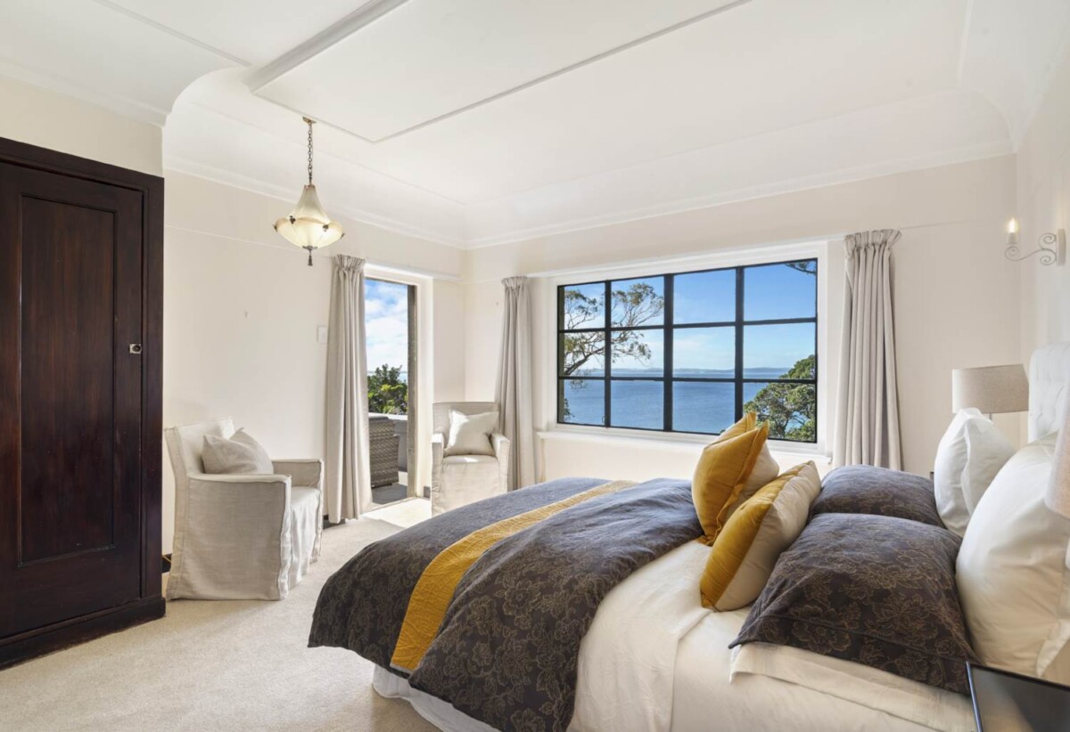 215 Bleakhouse Road, Mellons Bay, Auckland