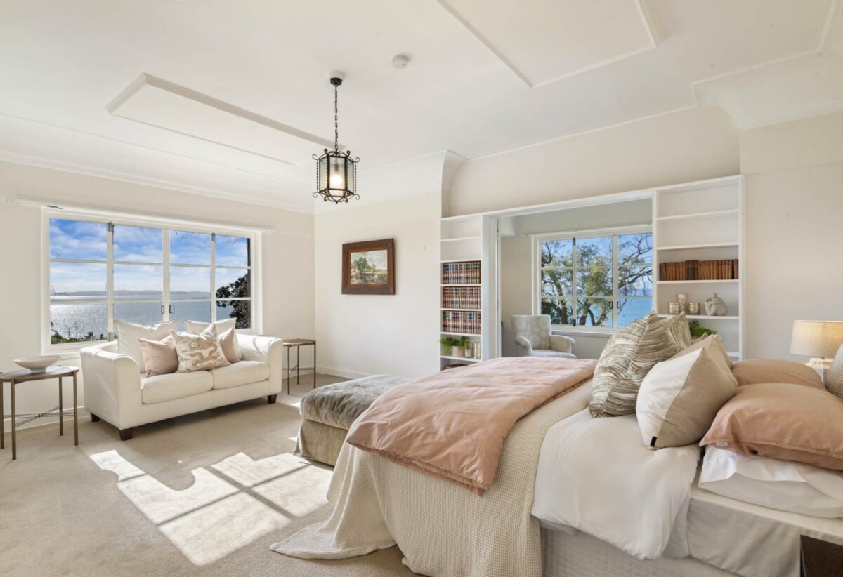 215 Bleakhouse Road, Mellons Bay, Auckland