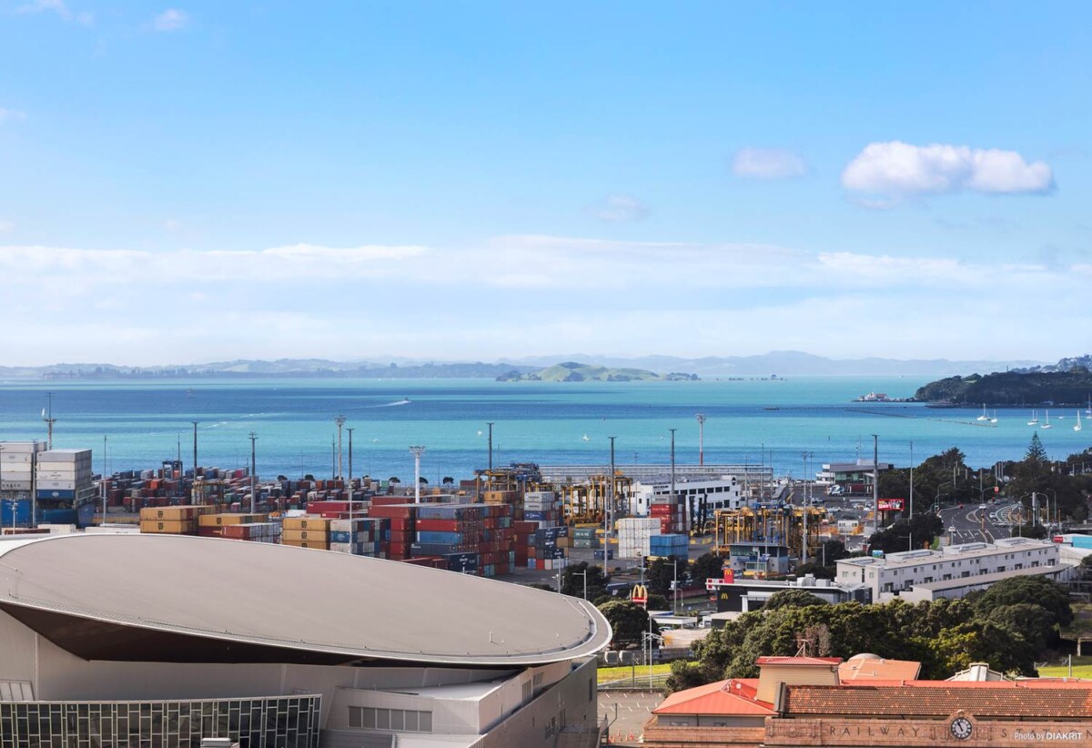 Urgent Sale, 1201/36 Eden Crescent, City Centre, Auckland