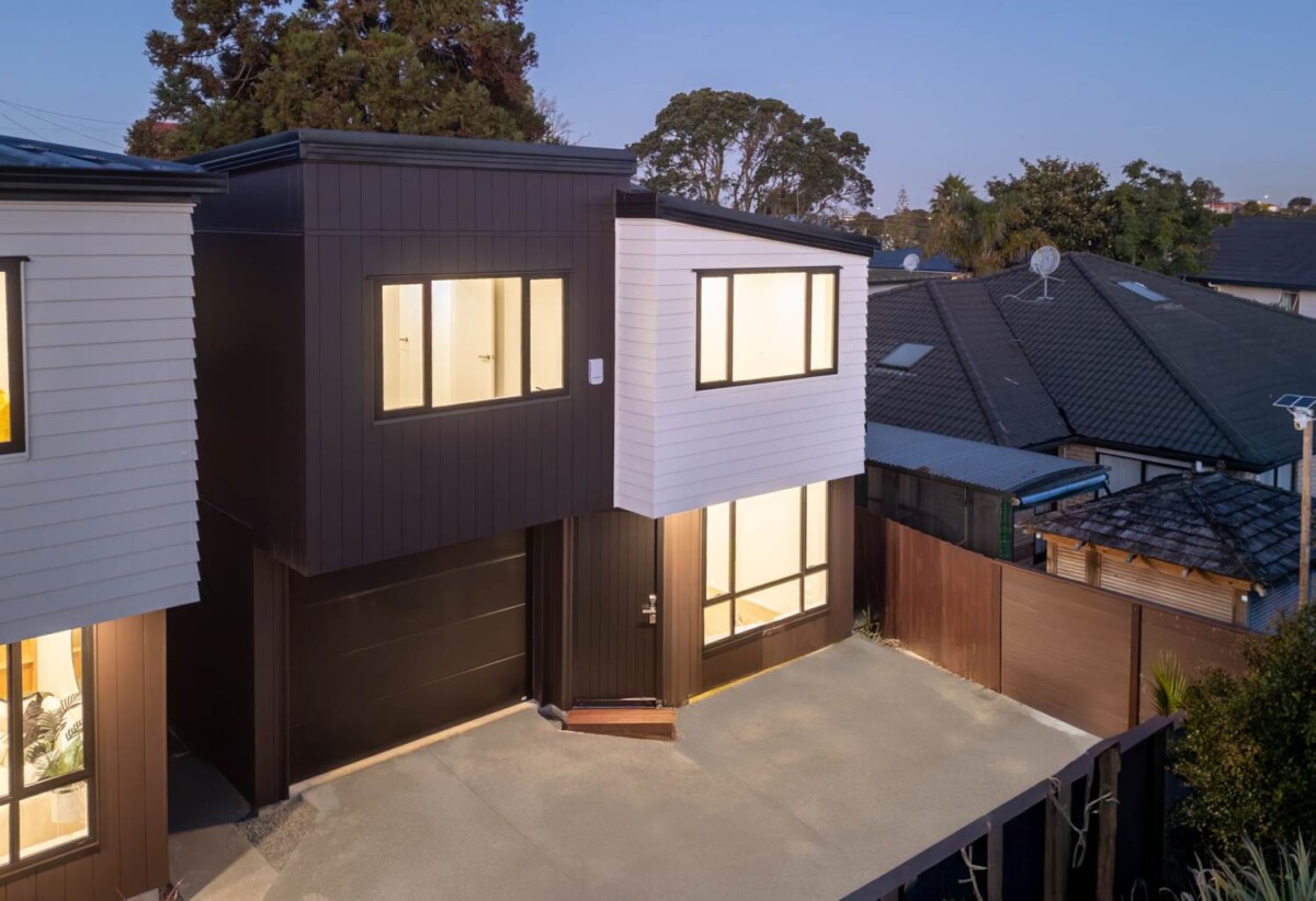 24A-F Roberts Road, Glenfield, Auckland