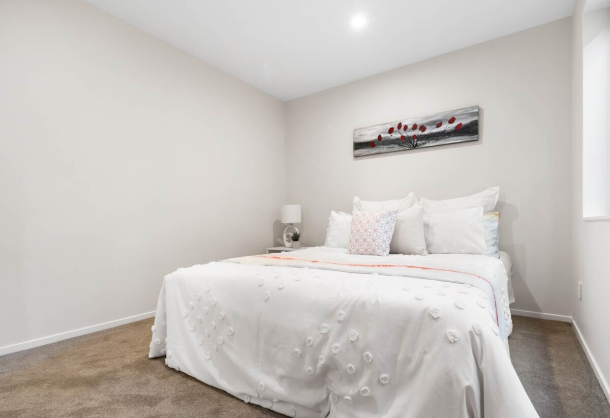 75A Chartwell Avenue, Glenfield, Auckland