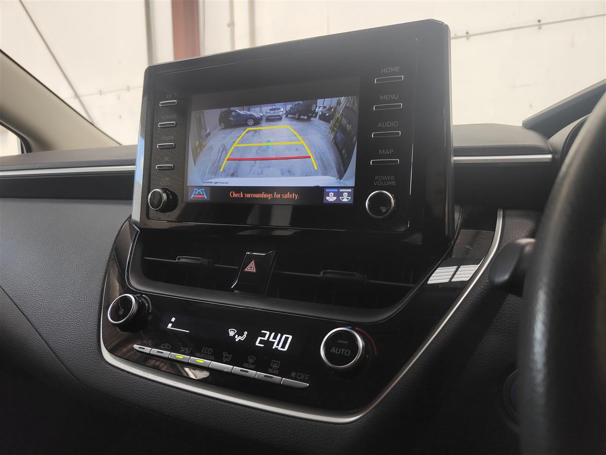 2019 Toyota Corolla HYBRID TOURING GX/ Station Wagon Automatic, 5 seats, Petrol, 1,800 cc, 138,825 km