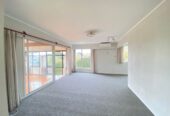 3 bedrooms house on 680m2 land, With RC, BC EPA for 3 4-bedrooms houses, 124 Awaruku Road, Torbay, Auckland