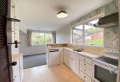 3 bedrooms house on 680m2 land, With RC, BC EPA for 3 4-bedrooms houses, 124 Awaruku Road, Torbay, Auckland