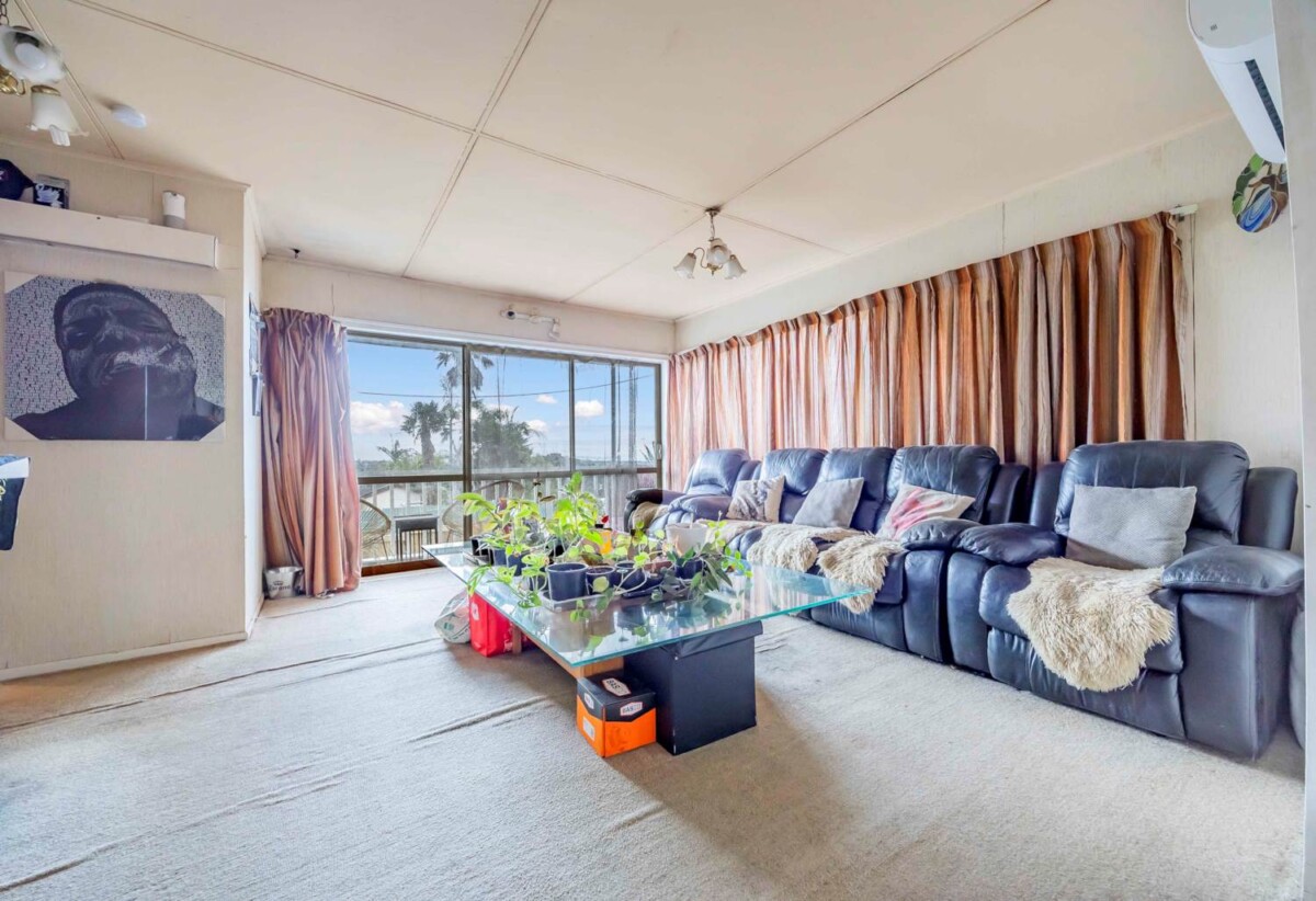 Rangitoto College zone, Sea views, 4 beds 2 baths house with garage on 1012m2 section, Close to Browns Bay Beach, Albany Mall, and Mega Centre, shops, cafes and eateries, every amenity is within reach, 131 Arran Road, Browns Bay, Auckland