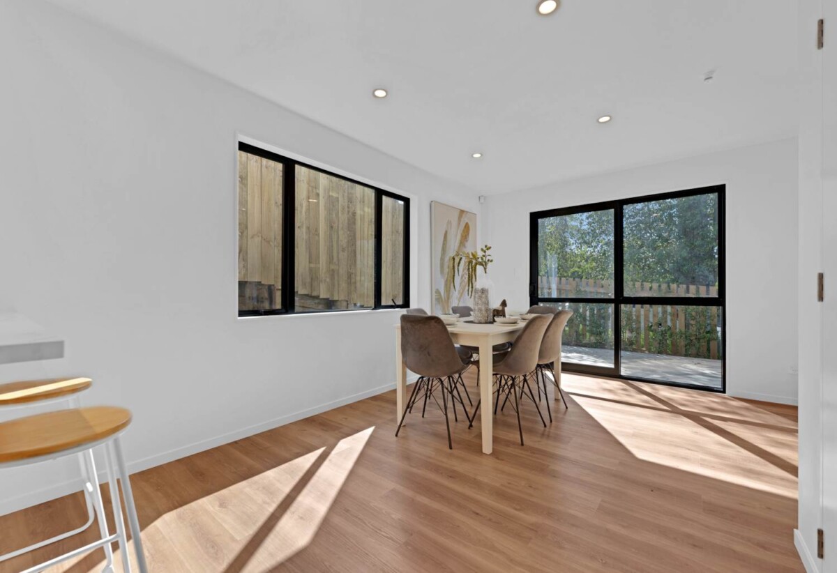 76A Chartwell Avenue, Glenfield, Auckland