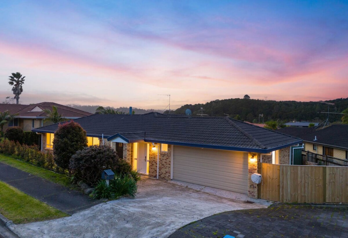 Fully Renovated, 27 Brigham Young Drive, Albany, Auckland