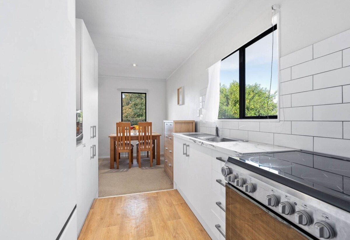 2/65 Weldene Avenue, Glenfield, Auckland