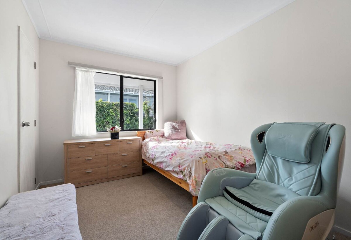 2/65 Weldene Avenue, Glenfield, Auckland
