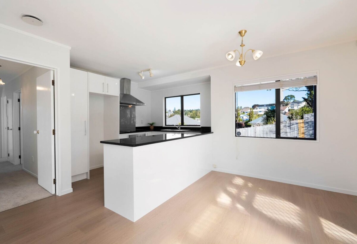 Renovated, 45B Lingfield Street, Glenfield, Auckland