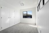 Renovated, 45B Lingfield Street, Glenfield, Auckland