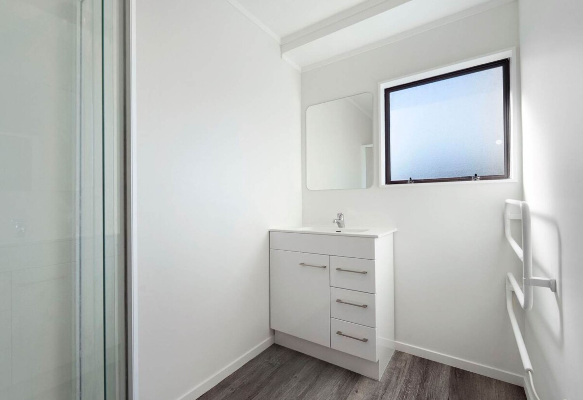 Renovated, 45B Lingfield Street, Glenfield, Auckland