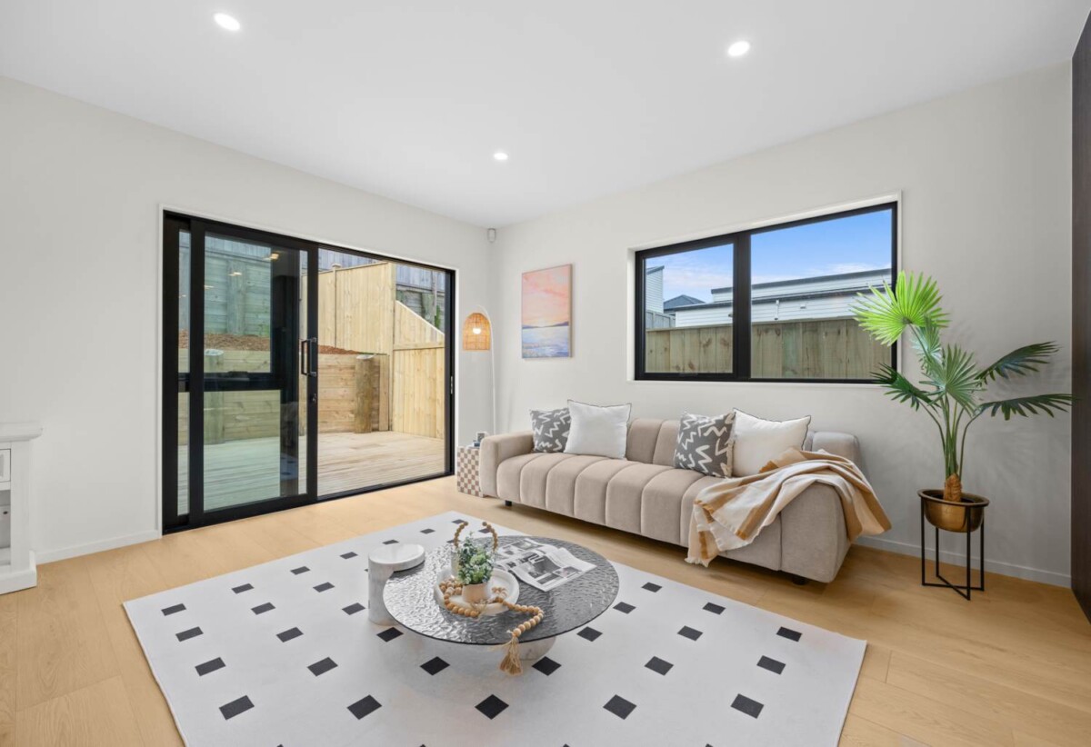 2 Kitchens, 20 Bannockburn Road, Opaheke, Auckland