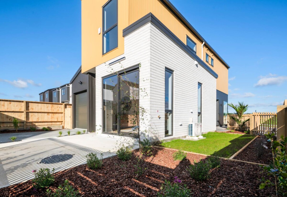185 Henwood Road, Westgate, Auckland