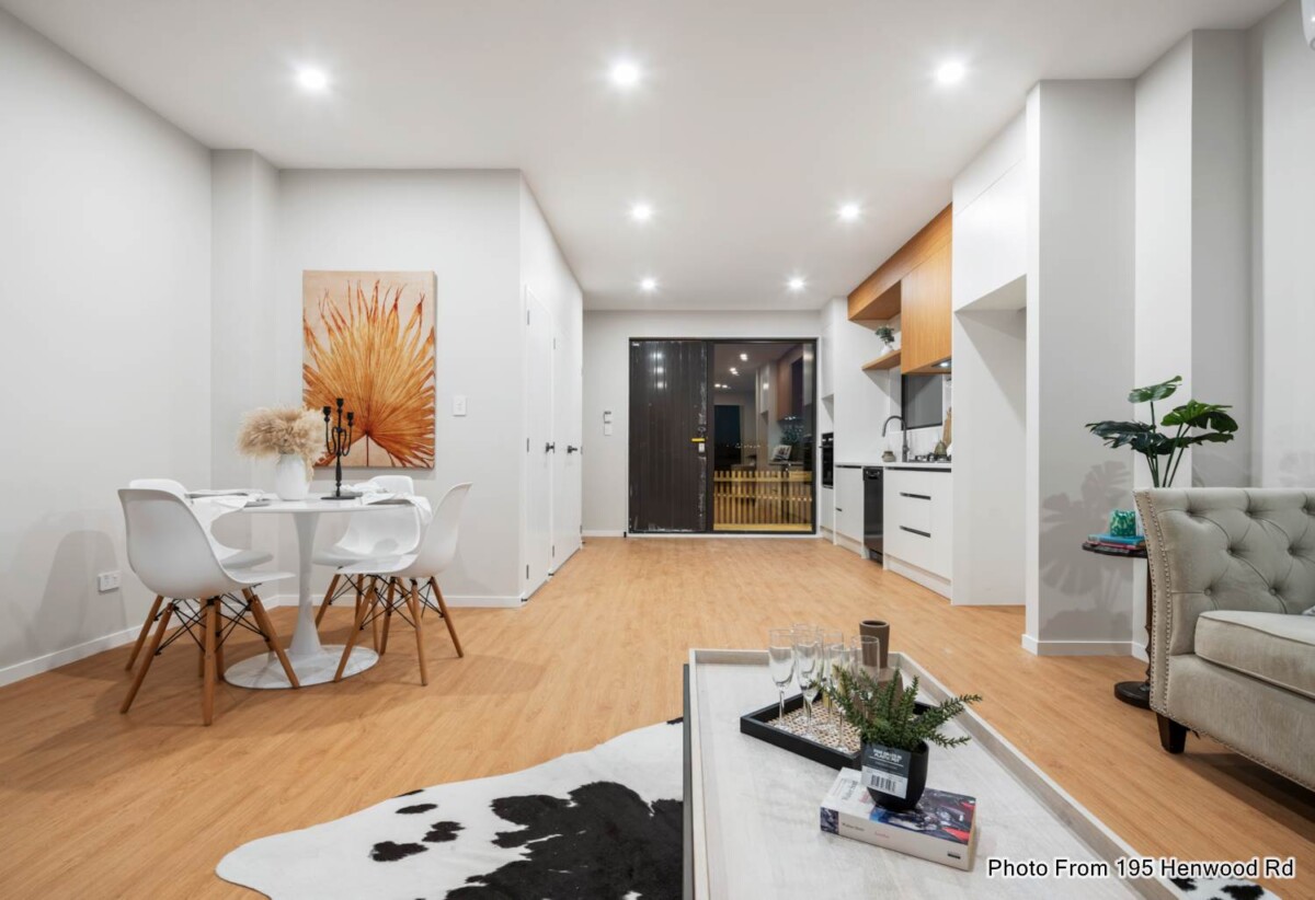 189 Henwood Road, Westgate, Auckland