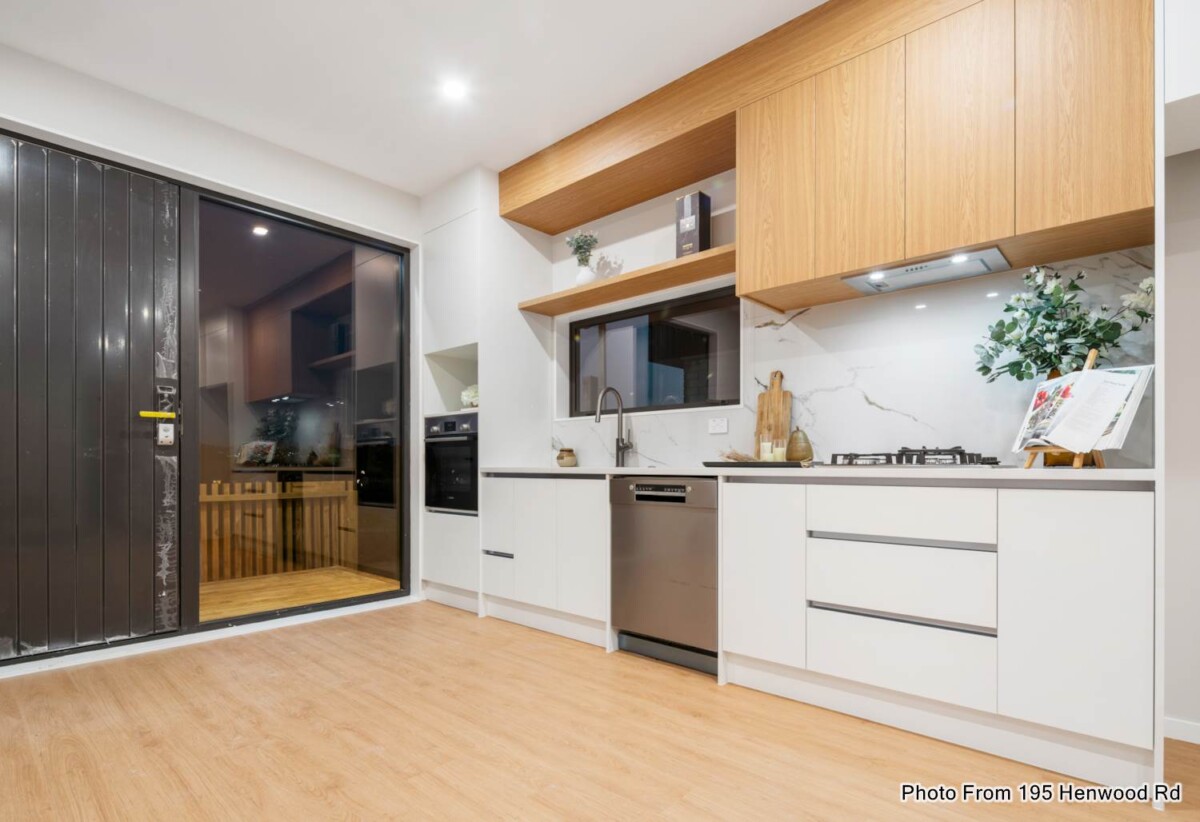 189 Henwood Road, Westgate, Auckland
