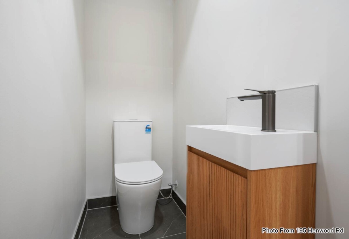 189 Henwood Road, Westgate, Auckland