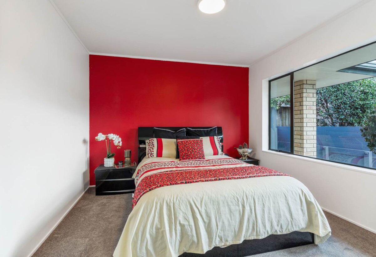 2/21 Stratford Road, Alfriston, Auckland