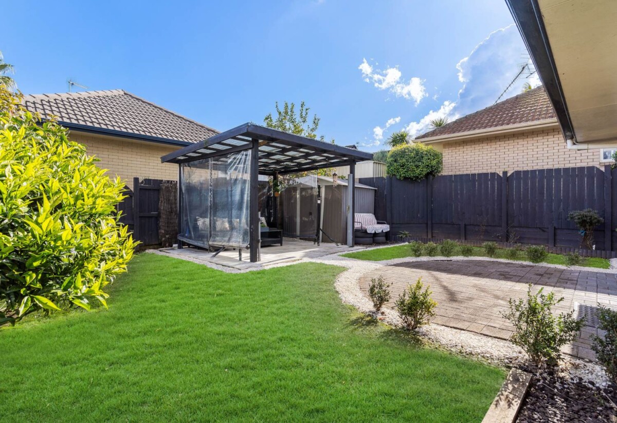 2/21 Stratford Road, Alfriston, Auckland