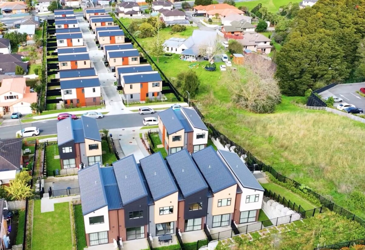 2/59 Saralee Drive, Manurewa, Auckland