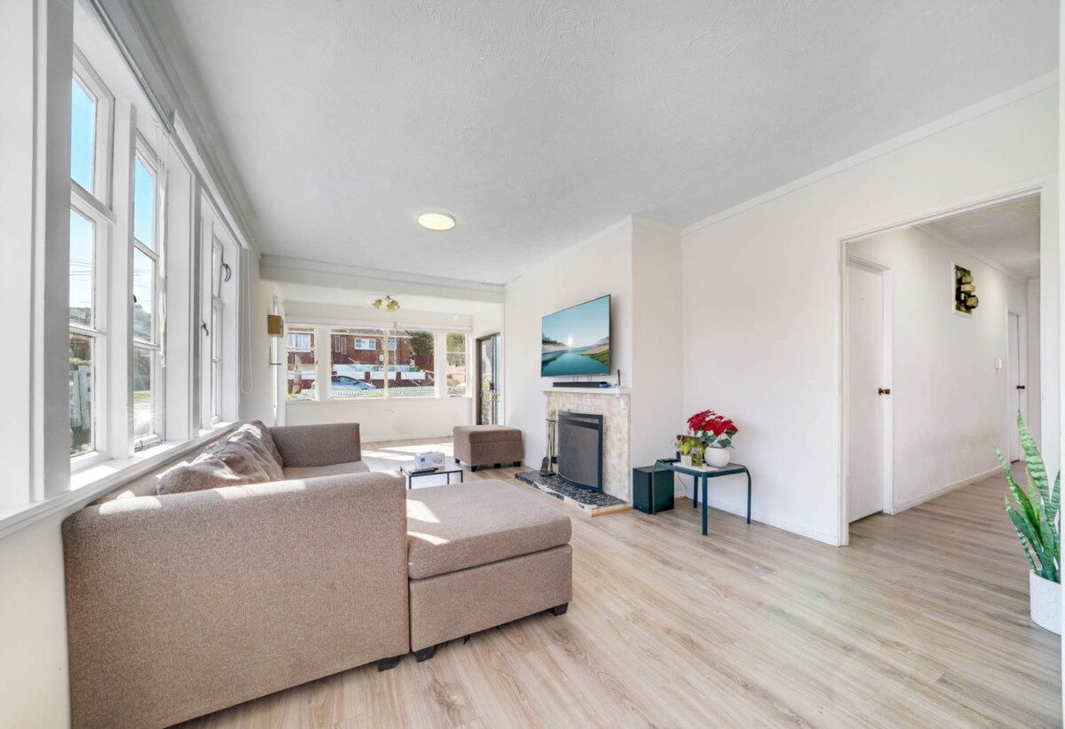2 Triton Avenue, Mt Albert, Auckland