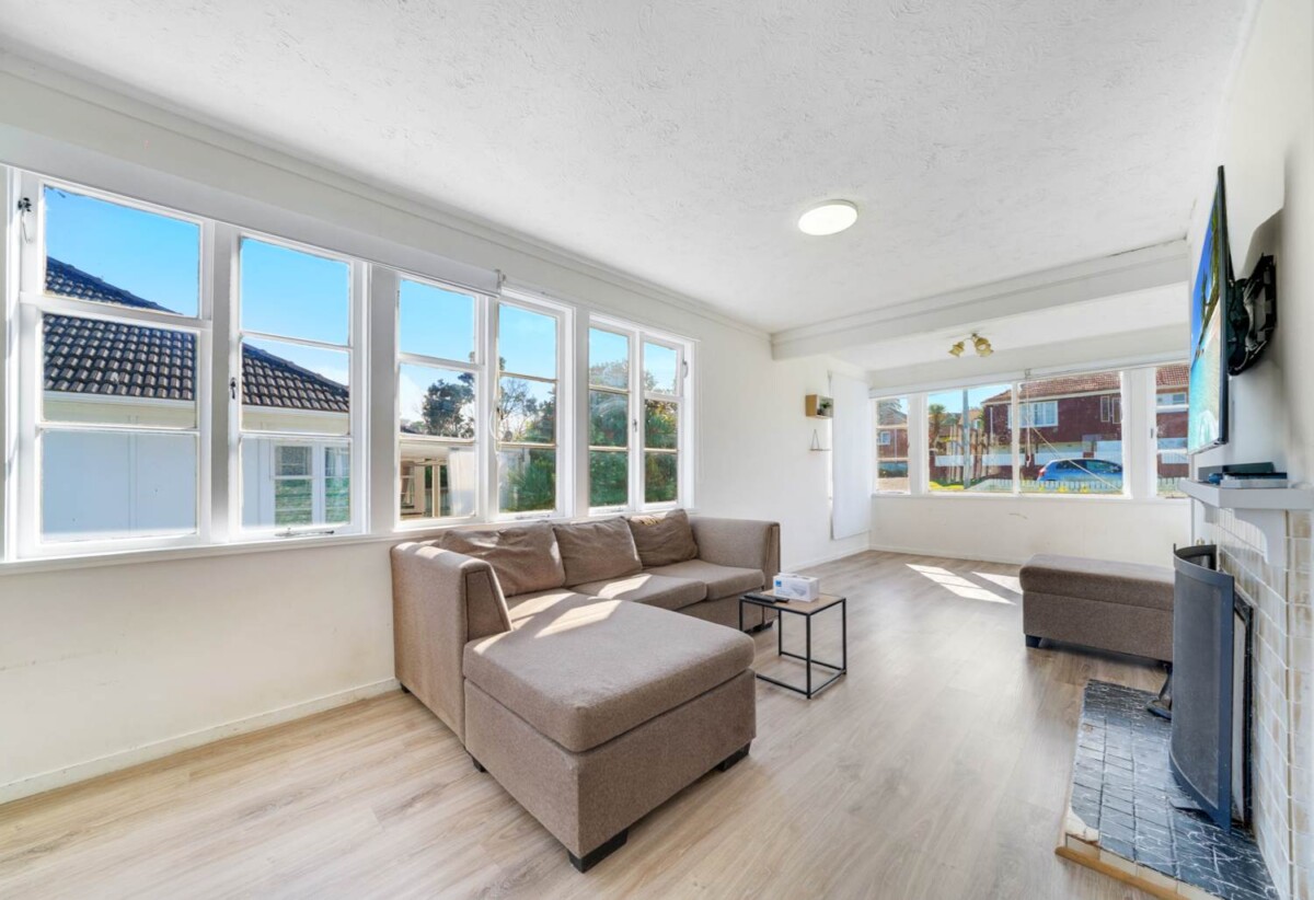 2 Triton Avenue, Mt Albert, Auckland