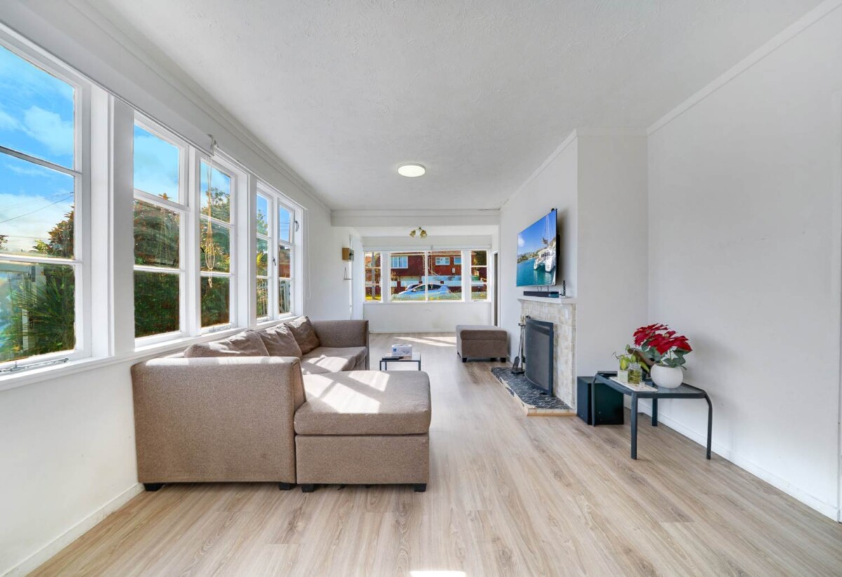 2 Triton Avenue, Mt Albert, Auckland