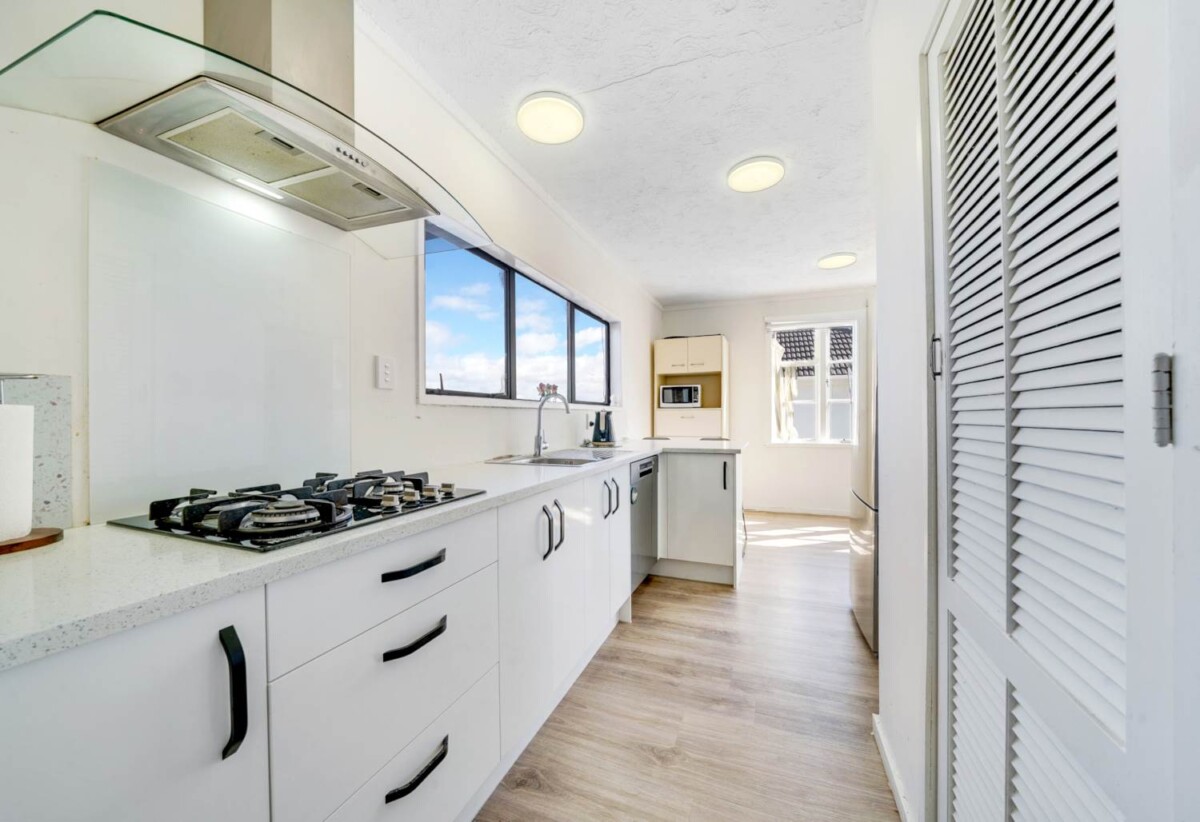 2 Triton Avenue, Mt Albert, Auckland