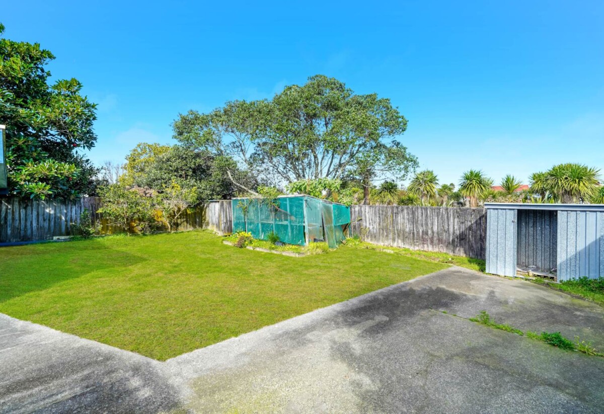 2 Triton Avenue, Mt Albert, Auckland