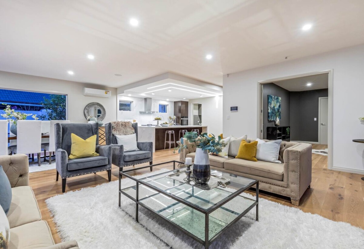 Luxurious Resort-Style Family Oasis, 19 Oak Manor Drive, Albany, Auckland