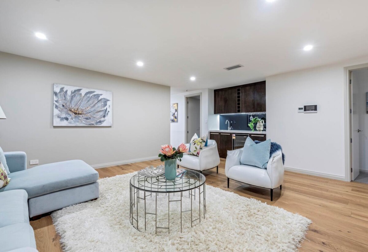 Luxurious Resort-Style Family Oasis, 19 Oak Manor Drive, Albany, Auckland