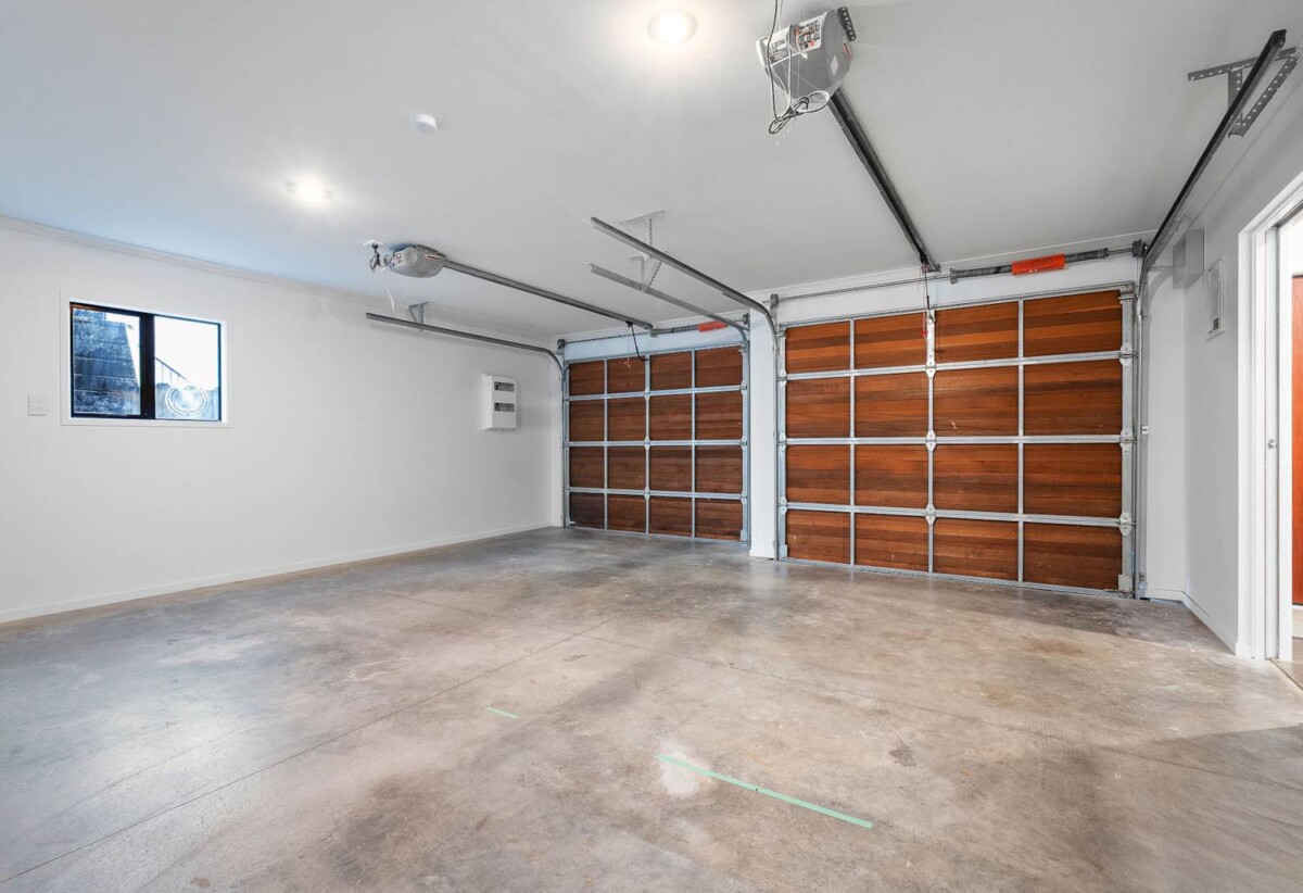 Rangitoto Zone & Renovated, 86 Fields Parade, Albany, Auckland