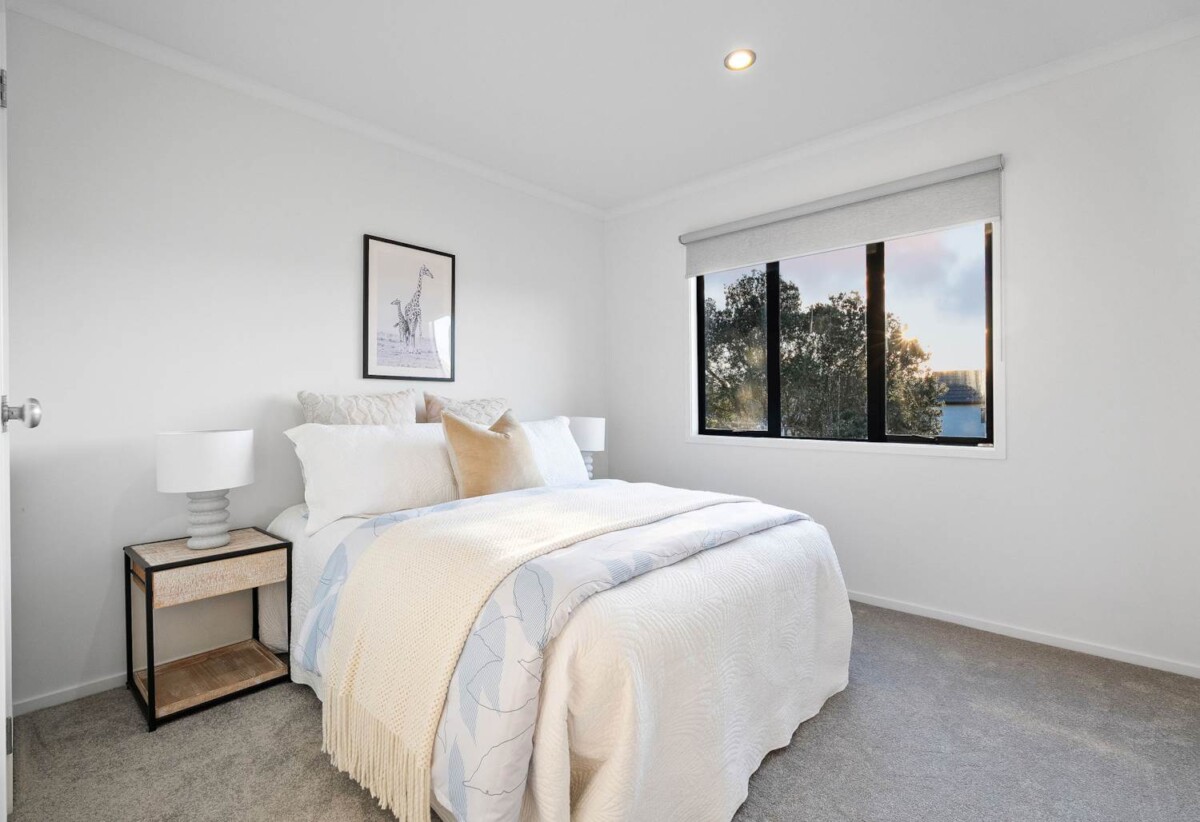 Rangitoto Zone & Renovated, 86 Fields Parade, Albany, Auckland