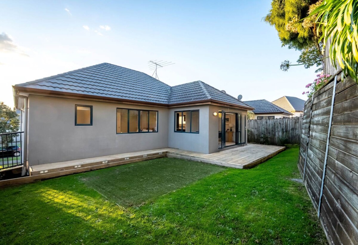 Rangitoto Zone & Renovated, 86 Fields Parade, Albany, Auckland