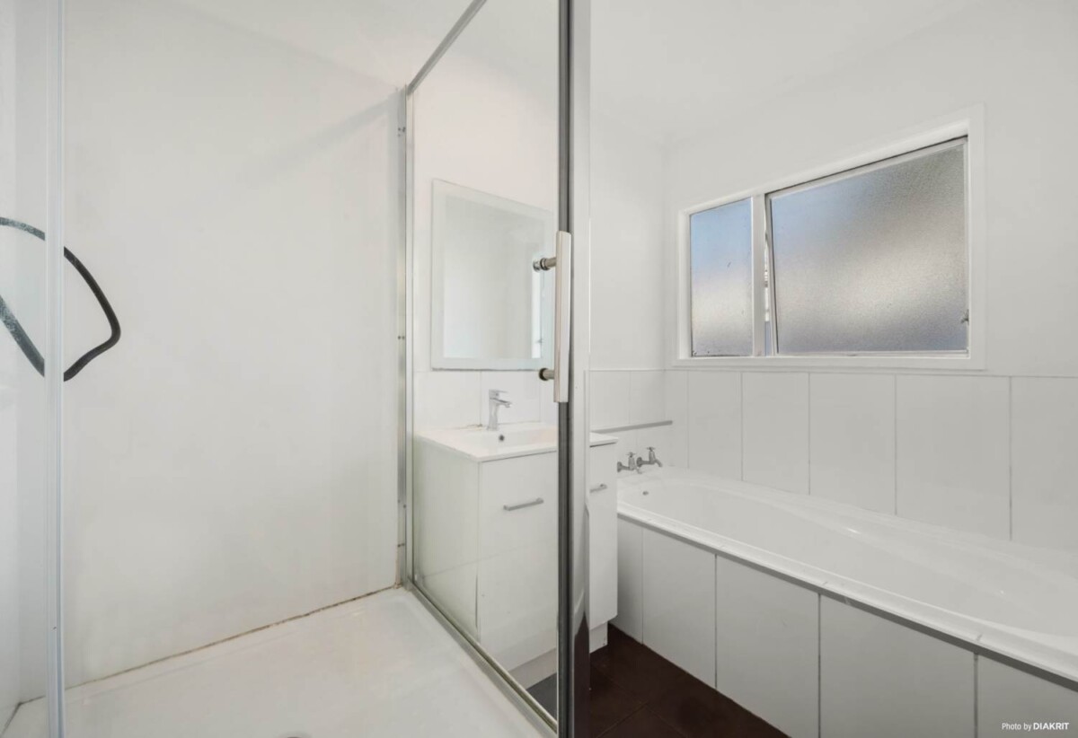 Land, Brick, Affordable Family Home, 68 Chelburn Crescent, Mangere East, Auckland