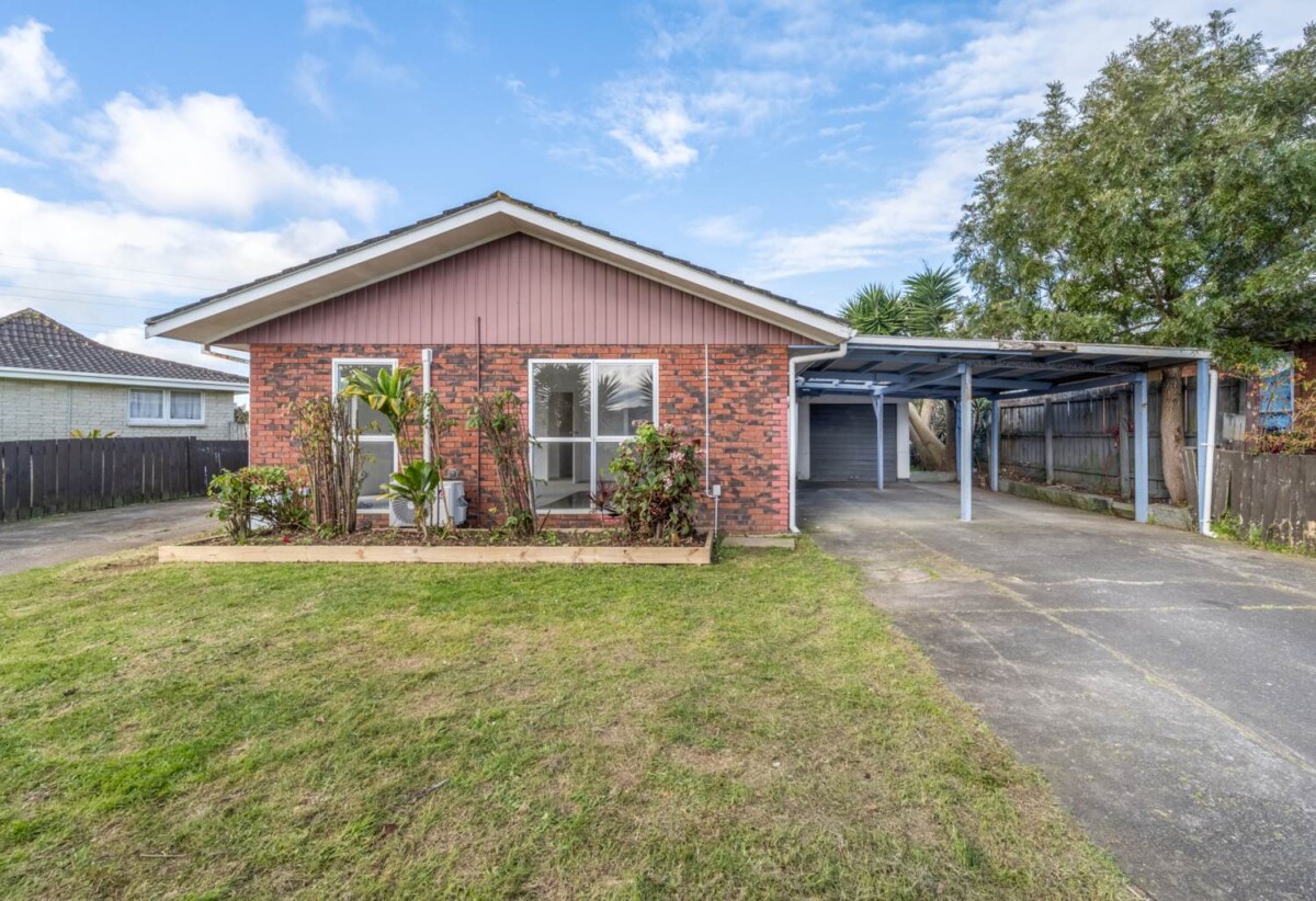 Land, Brick, Affordable Family Home, 68 Chelburn Crescent, Mangere East, Auckland