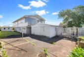 Extra Large 1,558m² Hilltop Gem, 13 Chatsworth Crescent, Pakuranga Heights, Auckland